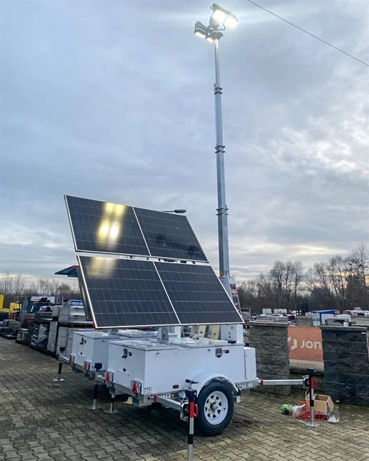 Compact Single-Axle Mobile Solar Light Tower For Construction Sites high quality
